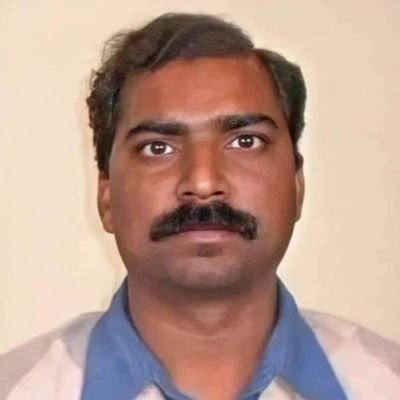 AkinValour's profile picture. certified chemist🧪. fashionista🪡. OUTSIDER🦍. Chelsea💙. Chess lover ♟️