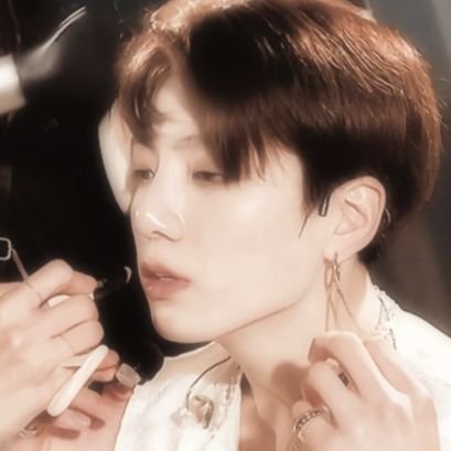 moon_me_u's profile picture. ⛧OT7 Forever ⛧moodboard ⛧Taekook𑁤

✧･🪽.ʚɞ🫧..｡☄️☆☁✼:*🩰⋆ ୨୧🪩･☾❄