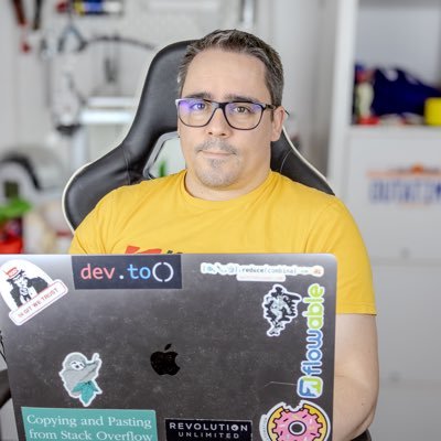 ricardonaharro's profile picture. 