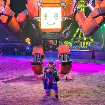 SpicySirRacha's profile picture. 🎧 Just a weird gay basshead DJ from the mountains of the PNW. Taste Trap Productions only female DJ. TikTok: @djsirracha Instagram: @spicysirracha_