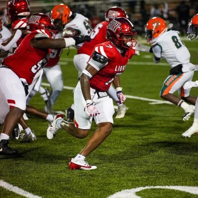 LARRYSMITH3|BOOKER T WASHINGTON HIGH SCHOOL| everything in the box on defense | 2025|3.5|5”10|220weight| LANDSHARKS🦈 GOD CREATION✝️ 📞5045418726