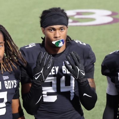6’1 195 Defensive Back🥷🏾- (7372729102 Trinity valley cc #JUCOPRODUCT #D1bounceBack ( AA in HAND.