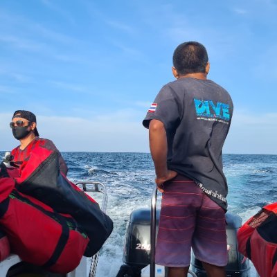 Un Homme sur la Terre / Cyber Security Veteran / Scuba Diving Teacher https://t.co/4VfEDo3Hsf / @dontkillthecow @un.homme.sur.la.terre (insta) - Travel - Explo