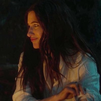 she/her | entj | 8w7 | i just love coming here and talking about females
