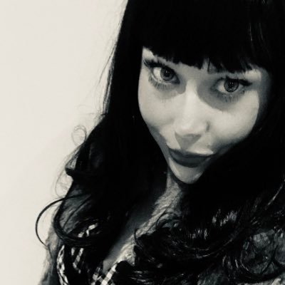 ♏️☮️🌍 She/her but any pronouns as long as being nice are ok. Singer, songwriter, performer. Never have I been a calm blue sea, I have always been a storm