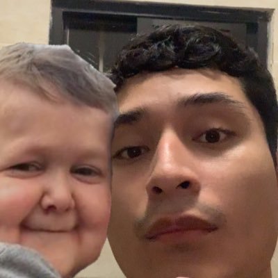 Maxrodriguez001's profile picture. 