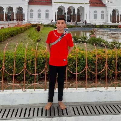 Hitam putih kehidupan manusia