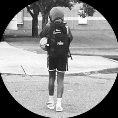 Probably in theGYM or on a ✈️ *: PressureGuard C/O 2027 🏀 16yrs old height 5' 8💪 Earle High school 10th grade #3 GPA 3.6: TN Flight