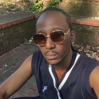 I’m many things but here’s a few: #christian ✝️ #black 🤵🏾♂️ #educator 👨🏾🏫#MusicIsLife 🎶 (majestic(meaning of my name) lieder (German art song) )