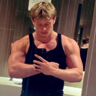 RT4YungDom Profile