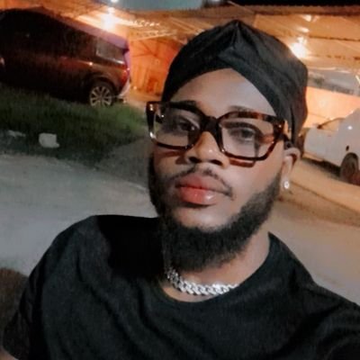 Blackmagic509's profile picture. Écrivain, sportif et culturel