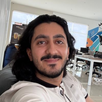 ✈️💻 Digital nomad | Entrepreneur | Building the best with the least