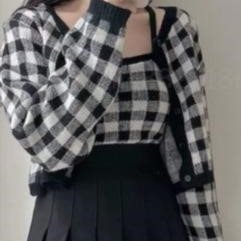 Willis832118663's profile picture. 21🚺  157cm  M気質  見せたがり  むっちむち  いちゃいちゃしたい