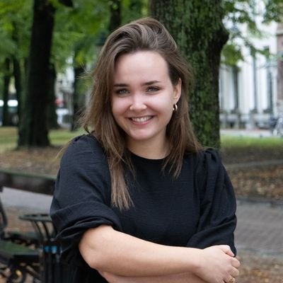 Landelijk Voorzitter CDJA, CDA-jongeren l j.sloof@cdja.nl
Duoraadslid voor CDA Leiden, Portefeuille Onderwijs en Samenleving