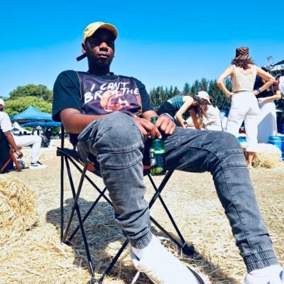 |Manchester United fan| Electronics Engineer . MUSANDITSOME!!