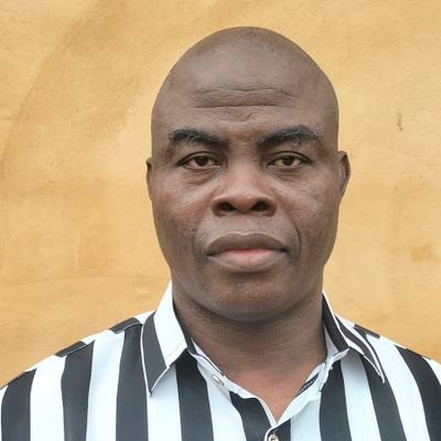 Obidient.
Entrepreneur.
Landed property consultant.
Husband.
Father of 4 lovelies.