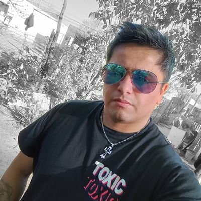 Soy una persona tranquila que solo busca ser feliz