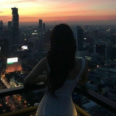 kanishka_gola's profile picture. just an archive