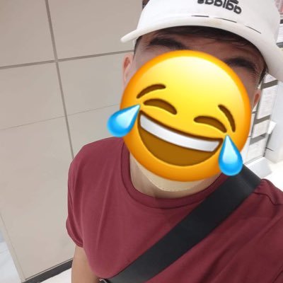 Jaaaamskie24's profile picture. 25 | Sapiosexual | 6 FT | Chinito | Moreno | ENTP | Pisces ♓️ | "Perspective is the compass that guides us through the labyrinth of uncertainty."