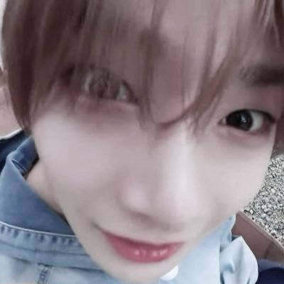 ulimagnaeeeee's profile picture. #梁精寅