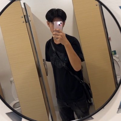 F_First289's profile picture. 