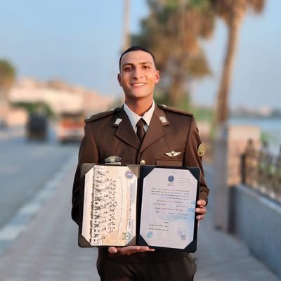 passion🪐
وَأَطيعُوا اللَّـهَ وَرَسولَهُ وَلا تَنازَعوا فَتَفشَلوا وَتَذهَبَ ريحُكُم وَاصبِروا إِنَّ اللَّـهَ مَعَ الصّابِرينَ).🤲