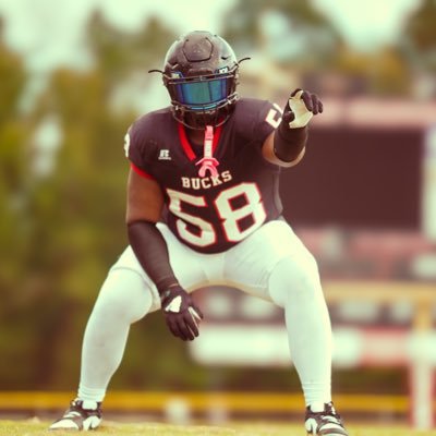 Class of 27🎓football🏈height 6’1| weight 270lbs| Hoke county high school contact info : ewills78@student.hcs.k12.nc.us. #58 on varsity