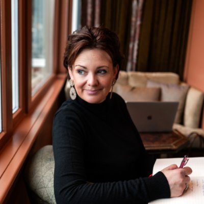 MaartjeSmeenk's profile picture. Connecting CEOs in the Netherlands with next-level executive personal assistants, as business partners. TTH 3 weeks. 100% Success. 75% Retention after 4 years.
