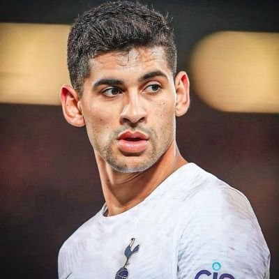 Coys 🤍🤍🤍🤍🤍 / Messi And Ronaldo 🐐 🐐 / love to cook other teams and I fb quickly / follow me 🤝🤝 🇮🇳🇮🇳 HINDU 🚩🚩