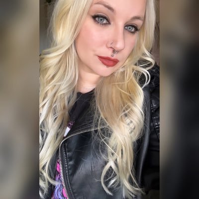 alannahloux's profile picture. 32/♉️/ 🏴󠁧󠁢󠁷󠁬󠁳󠁿