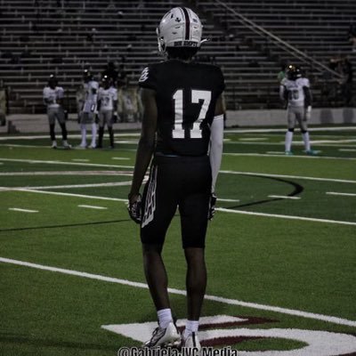 RonaldHam07's profile picture. WR,Kansas Wesleyan University ,6’2 180,Class of 2025 3.1 gpa