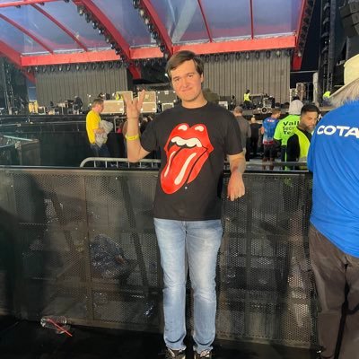 ffuentes032's profile picture. 