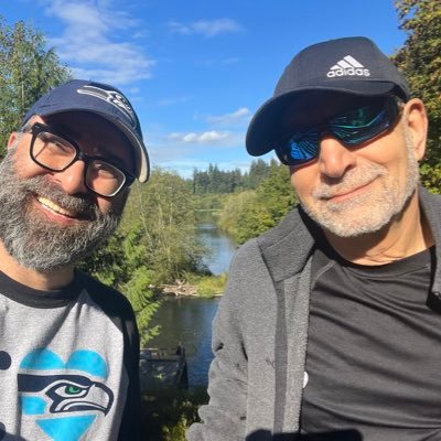 BarzinAkhavan's profile picture. https://t.co/PxEN4mkB7O