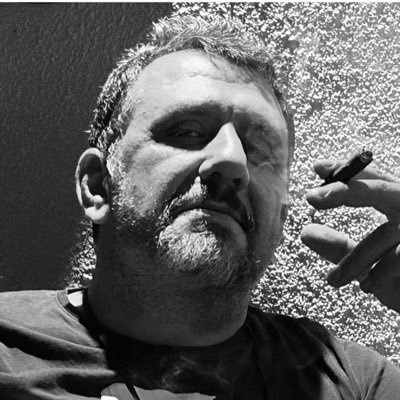 inanarslan12's profile picture. İnsancıl