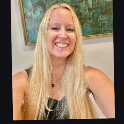 Every day offers new opportunities. VP, artist, and writer. I love an optimistic view. 4 books available on Amazon. Original acrylic paintings and digital art.