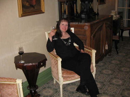 Darlanot5150's profile picture. Glass of wine, great jazz, dinner with friends, Book junkie, Travel, Travel, Travel! Ireland and New Orleans are wonderful and made me smile