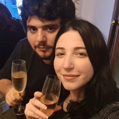 Si hablo de libertades, yo le cambio el infierno por cuatro carnavales ☭ De centro, como Stalin
