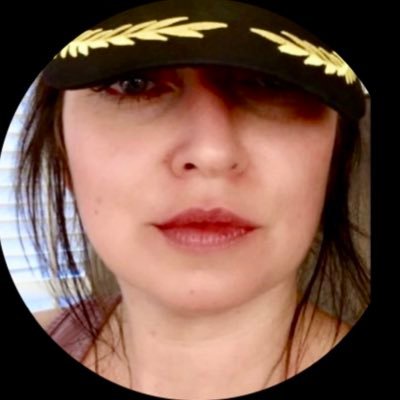 Lady 𝓑𝓻𝓲. Profile