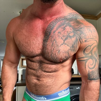 🔞 ADULT CONTENT | Main account @angelo_the3boyz | https://t.co/W3xCoOJYP3 | Content creators | Telegram - the3boyz_uk | DM for collabs | + Link below ⬇️