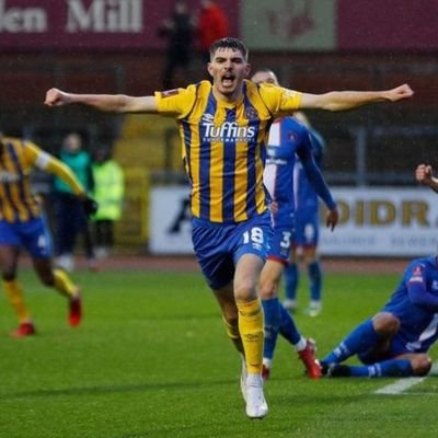 Supporter of @Shrewsburytownfc
Season ticket holder for 3 years
Up the salop🧡💙