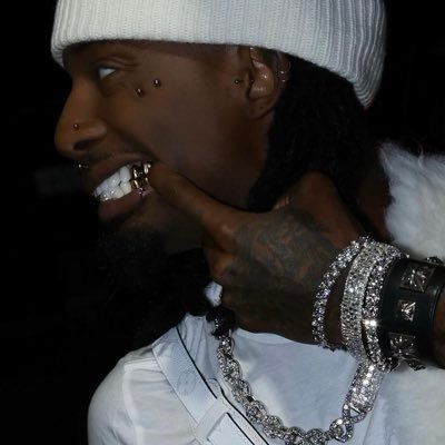 truesthiphop's profile picture. everyday music news from several reliable sources. To get featured here, DM or send a mail to truesthiphop@gmail.com