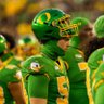 caedmonfox's profile picture. the last edge bender 💨 @oregonfootball