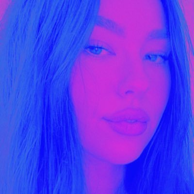 tweeteritup's profile picture. I’m Olivia & I live in the mountains