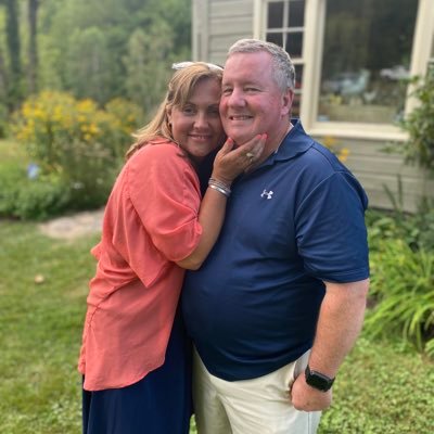 AndyFar05346704's profile picture. 