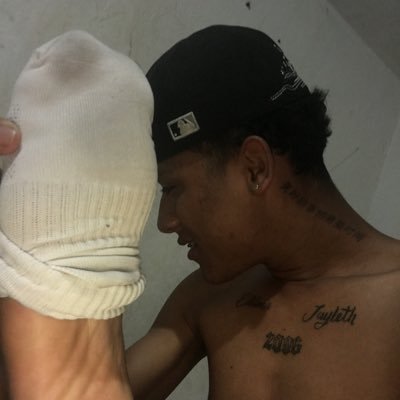 Size EU10.🦶🏻,year 18🔥💪🏻 #cashmaster Ready to ruin your pathetic life🤣 Send the initial tribute now and start serving the Alpha 🏧 25$