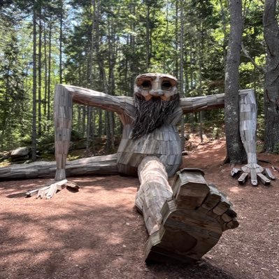 beaverrugby24's profile picture. Born 207, current 240. Video games and sports. Professional flower planter. NE Sports, Oregon Ducks, Inter Milan