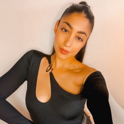 paulapajint's profile picture. 