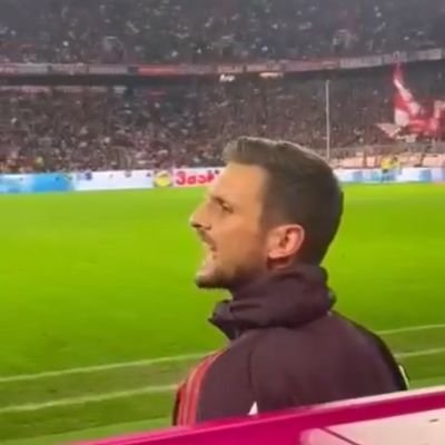 vctr069's profile picture. 