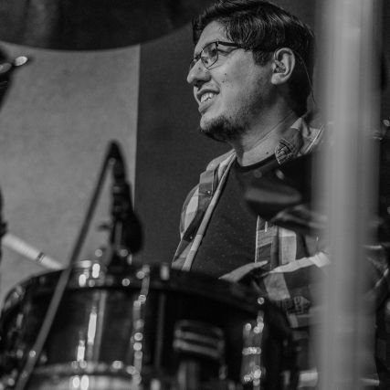 pepenavarro90's profile picture. ° Músico Baterista Independiente
° YouTuber
° Maestro de Música
° Ocupas Baterista?