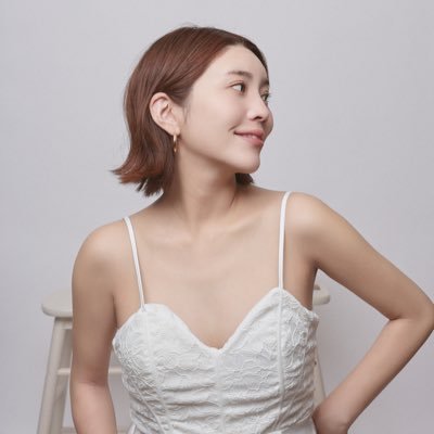 re_akane_2nd's profile picture. 🌈元アイドルママ社長クリエイター🌈コーデ/美容/ゴハン/日常のオススメ 発信中